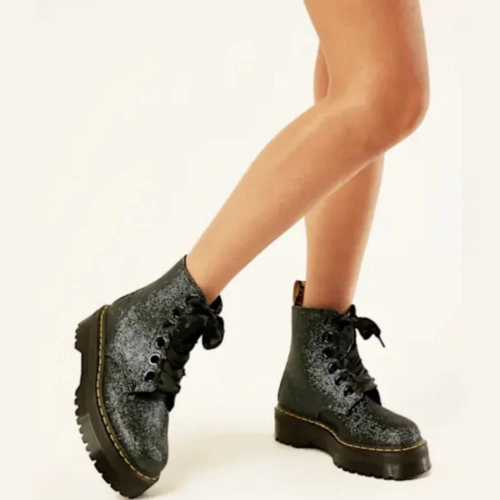 Dr. Martens MOLLY Black Crackle Suede Platform Women 6-Eye Boots Great Reviews
